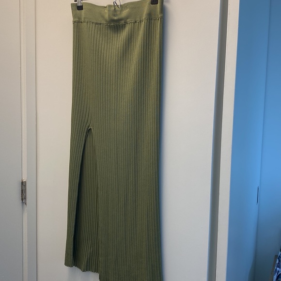 Wilfred Long Skirt w/ Front Slit - Green - Picture 3 of 4